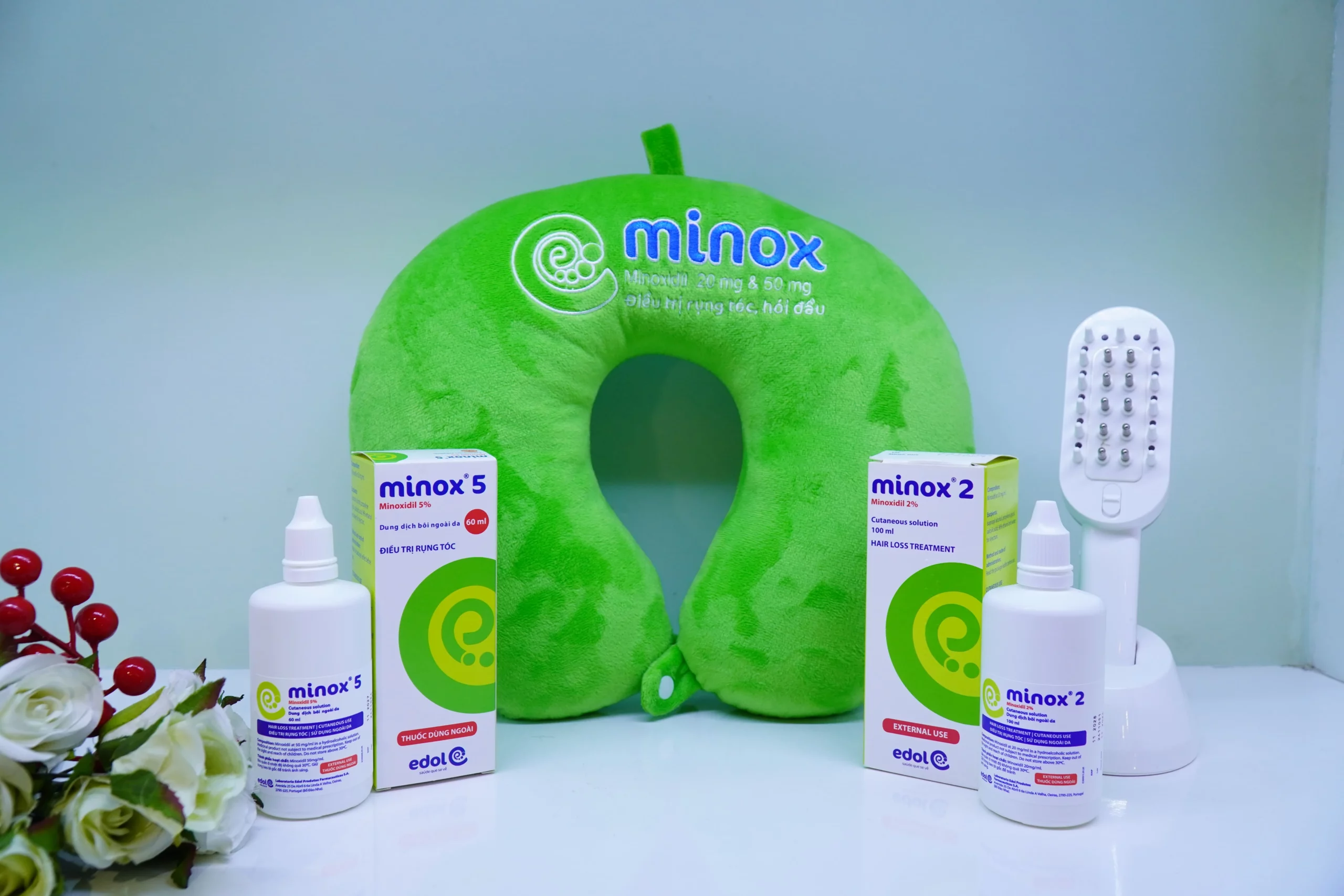 Minox là một loại thuốc được sử dụng để điều trị rụng tóc ở cả nam và nữ bằng cách kích thích mọc tóc mới và làm chậm quá trình rụng tóc